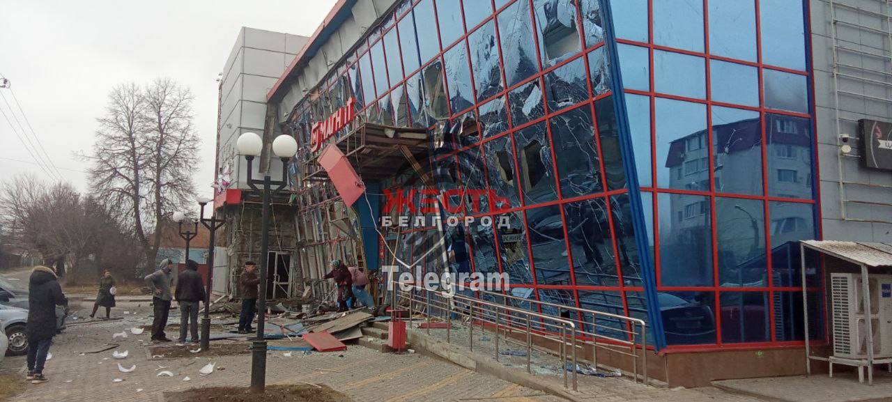 На тлі ракетної небезпеки для Харкова в Бєлгороді повідомили про “прильоти”