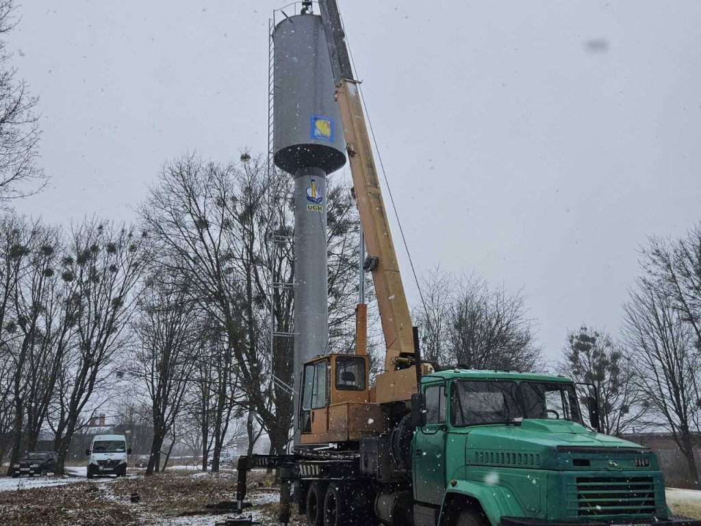 Французи повертають подачу води на Харківщині (фото)