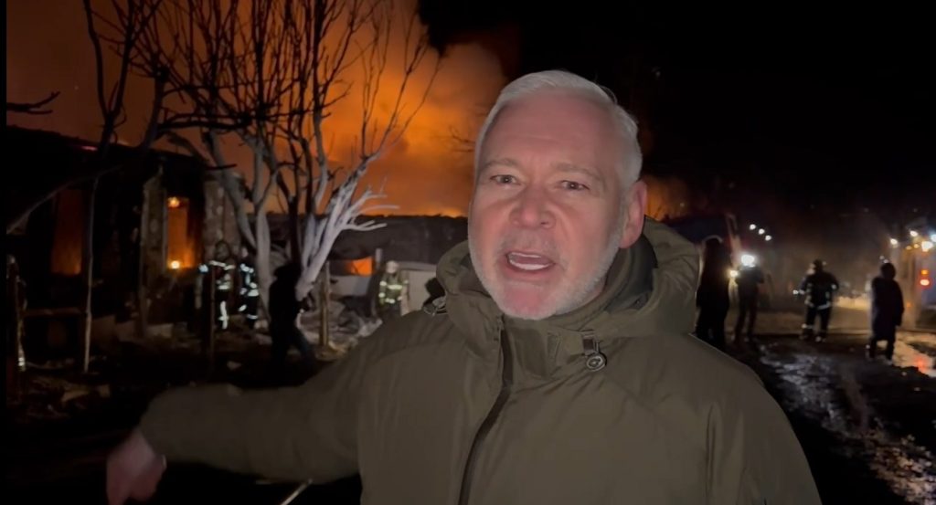 14 частных домов пылают в Харькове из-за удара «шахеда» — Терехов