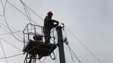 Два года без света: в село Украинское на Харьковщине возвращают электричество