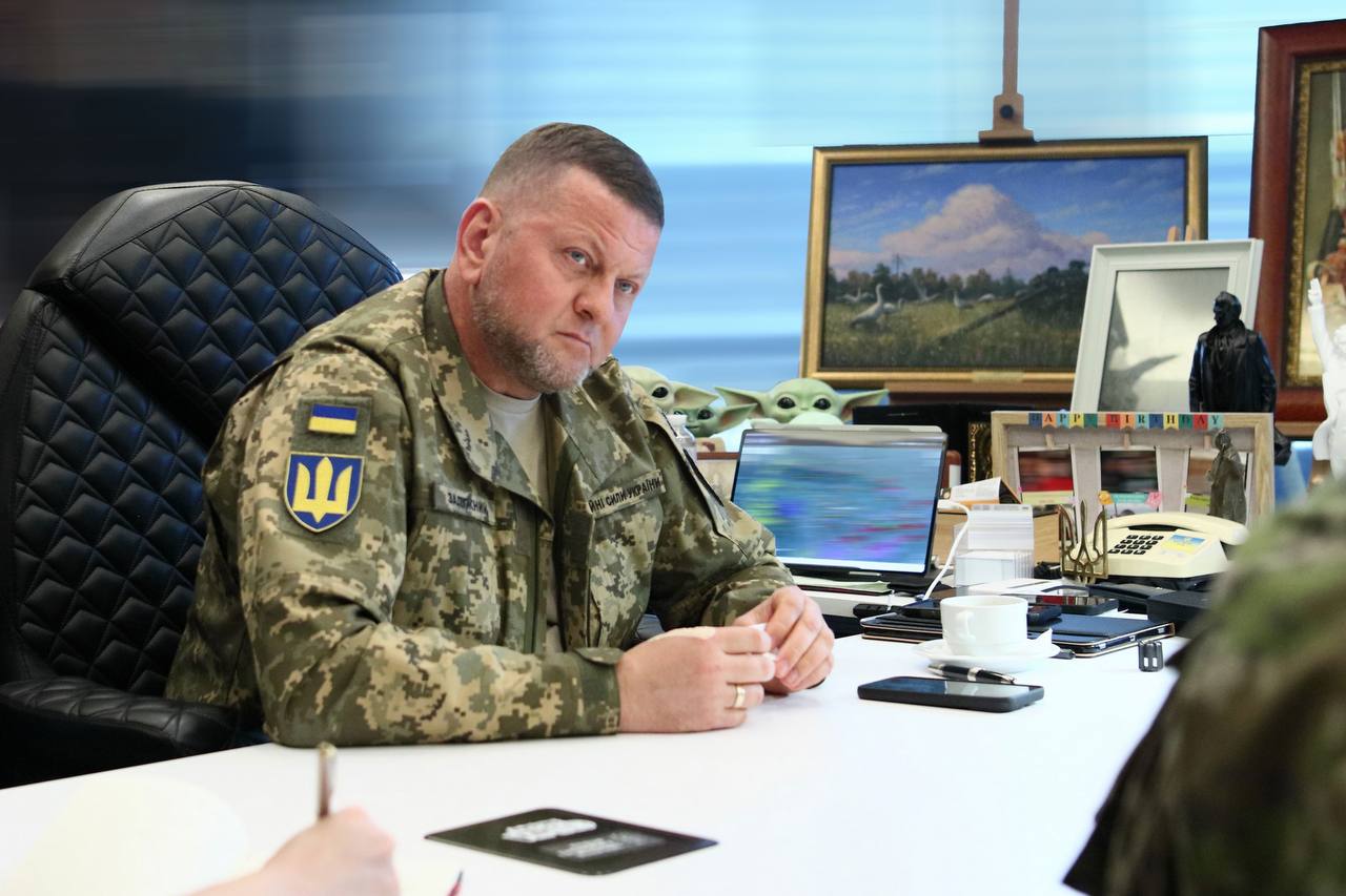 Залужный отбыл в Великобританию на дипломатическую работу — Суспільне