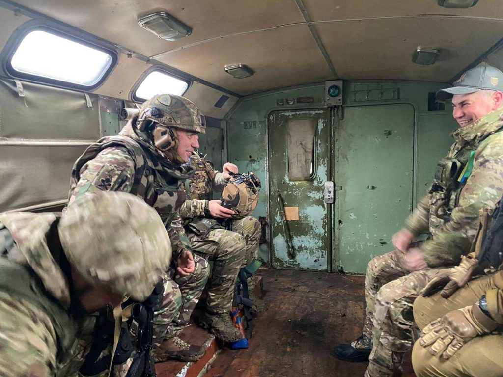 Начальник Харьковского гарнизона Мельник заявил о покушении россиян на него