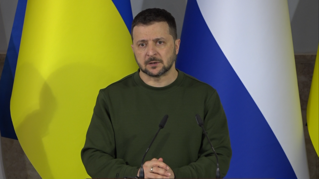 Почему у Харькова нет защиты от ракет С-300 — что ответил Зеленский (видео)