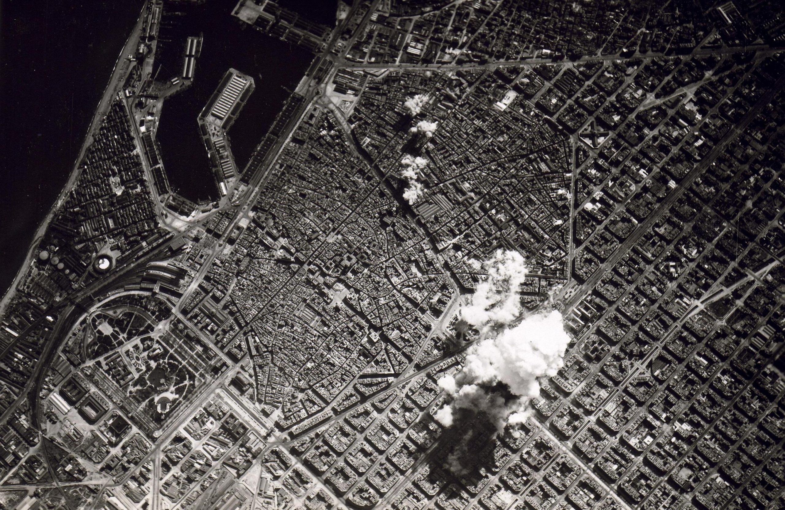 Гражданская война в Испании - бомбардировка Барселоны