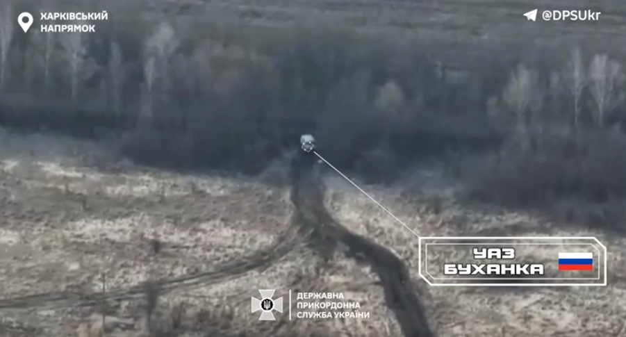 Пограничники показали, как БпЛА уничтожили технику РФ на Харьковщине (видео)