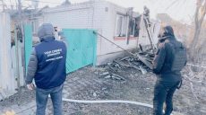 Места ударов по Волчанску, где пострадала женщина, показала прокуратура (фото)