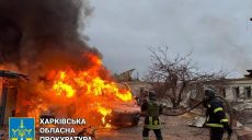 Сгоревшие «скорые» и общежитие: по больнице в Золочеве били Искандером (фото)