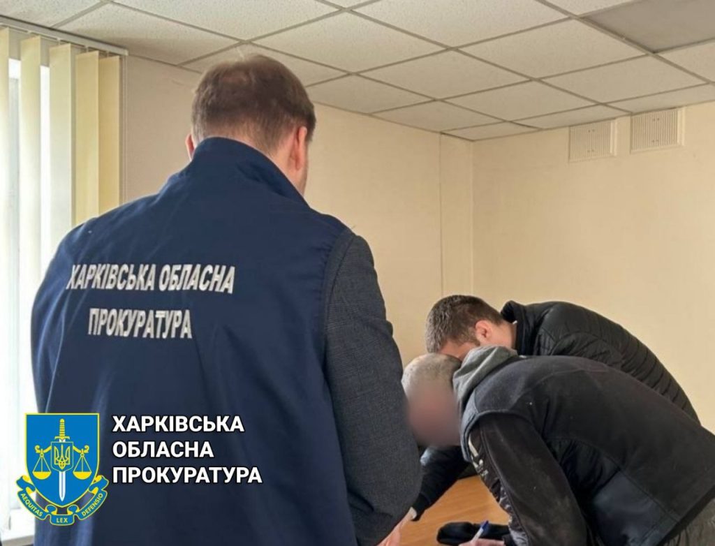Обіцяв допомогти з евакуацією: на Харківщині псевдоволонтер ошукав людей