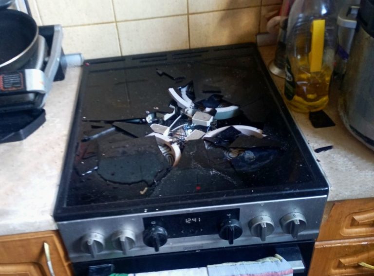 Жилец квартиры в Харькове готовил на газу, когда нет света: баллон взорвался