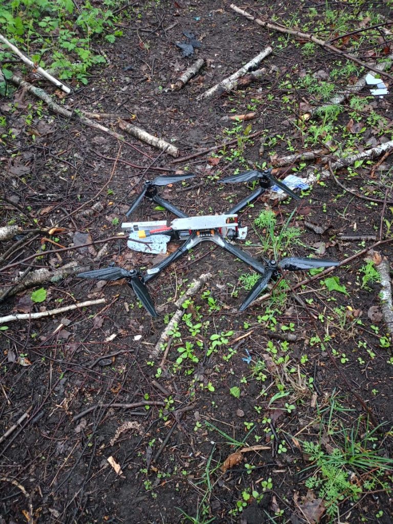 Два вражеских FPV-дрона сбили пограничники на Харьковщине (фото)