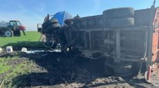 Два подрыва на Харьковщине: пострадал грузовик, травмировался мужчина