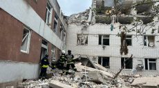 Ракетний удар по Чернігову: вже 10 загиблих та понад 20 поранених