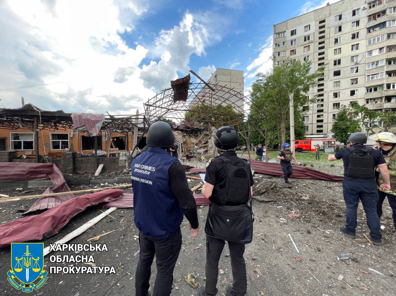 Обстріли Харківщини: загинув поліціянт, понад 20 людей постраждали