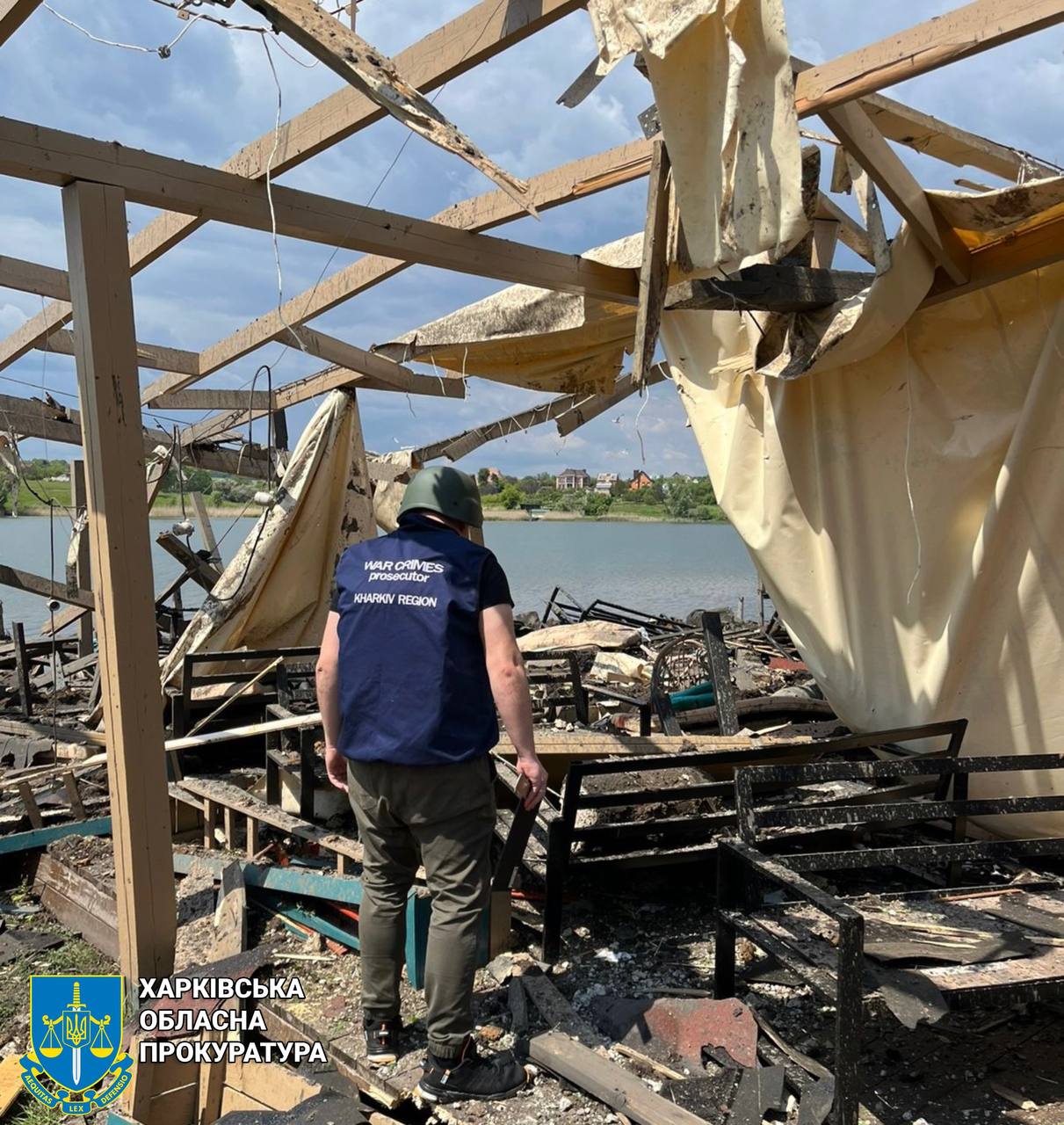 Удар по базі відпочинку під Харковом: досі невідома доля одного з працівників