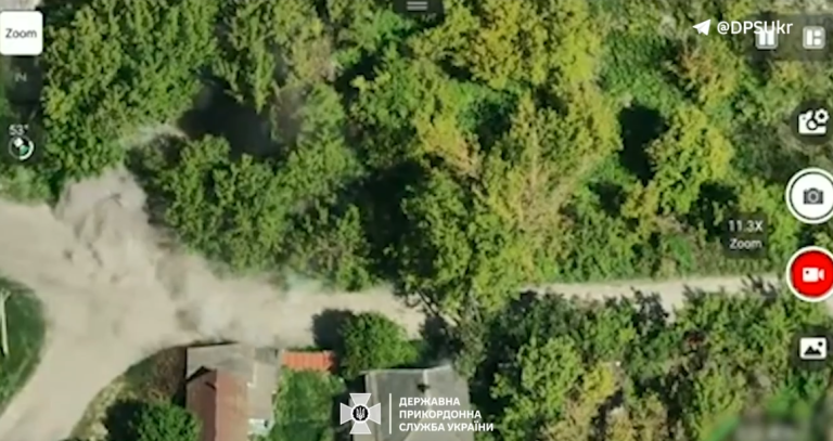 В районе Волчанска пограничники из минометов уничтожили группу россиян (видео)