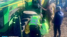 Один трактор на Харьковщине подорвался на мине, во второй — влетел дрон (фото)