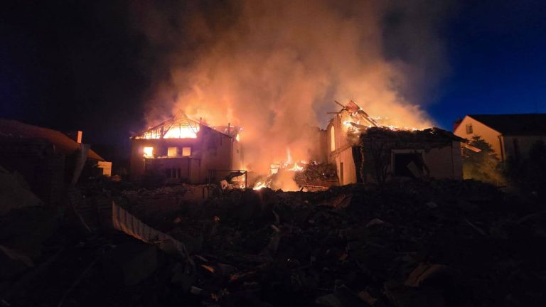 Ночью армия РФ массированно обстреляла Харьковщину: били «Градами» и ракетами