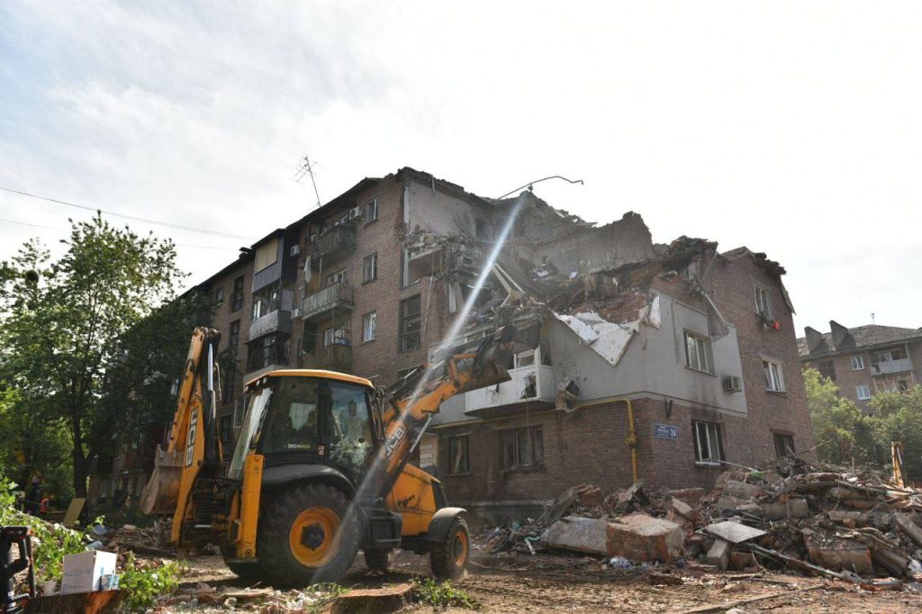 В Харькове уже пять погибших от ночного ракетного удара