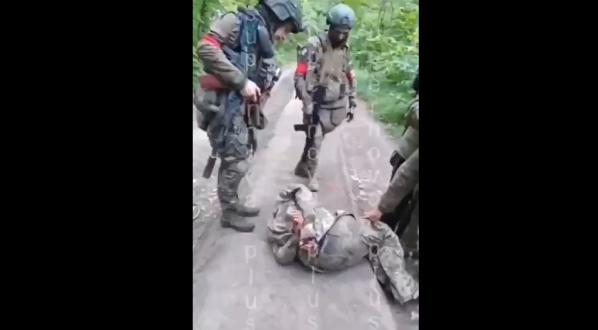 На видео издевательств над украинскими военнопленными отреагировал омбудсмен