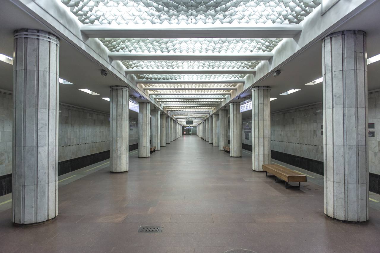 Метро до 22:30: харьковчане просят Терехова продлить работу подземки