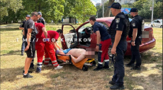ДТП с обнаженным мужчиной в Харькове: в полиции сообщили, что случилось (фото)