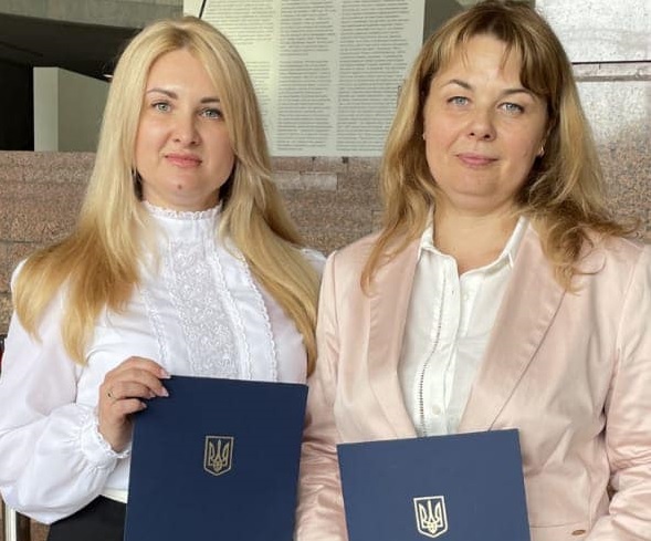 У Харкові дві нові судді Господарського суду склали присягу