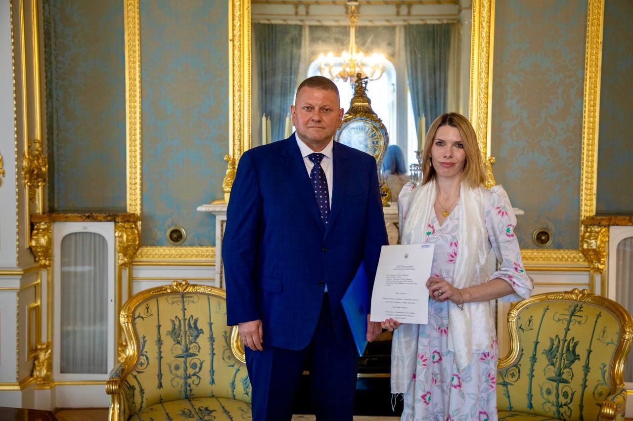 Продовжую служити Україні – Залужний розпочав роботу послом у Великій Британії