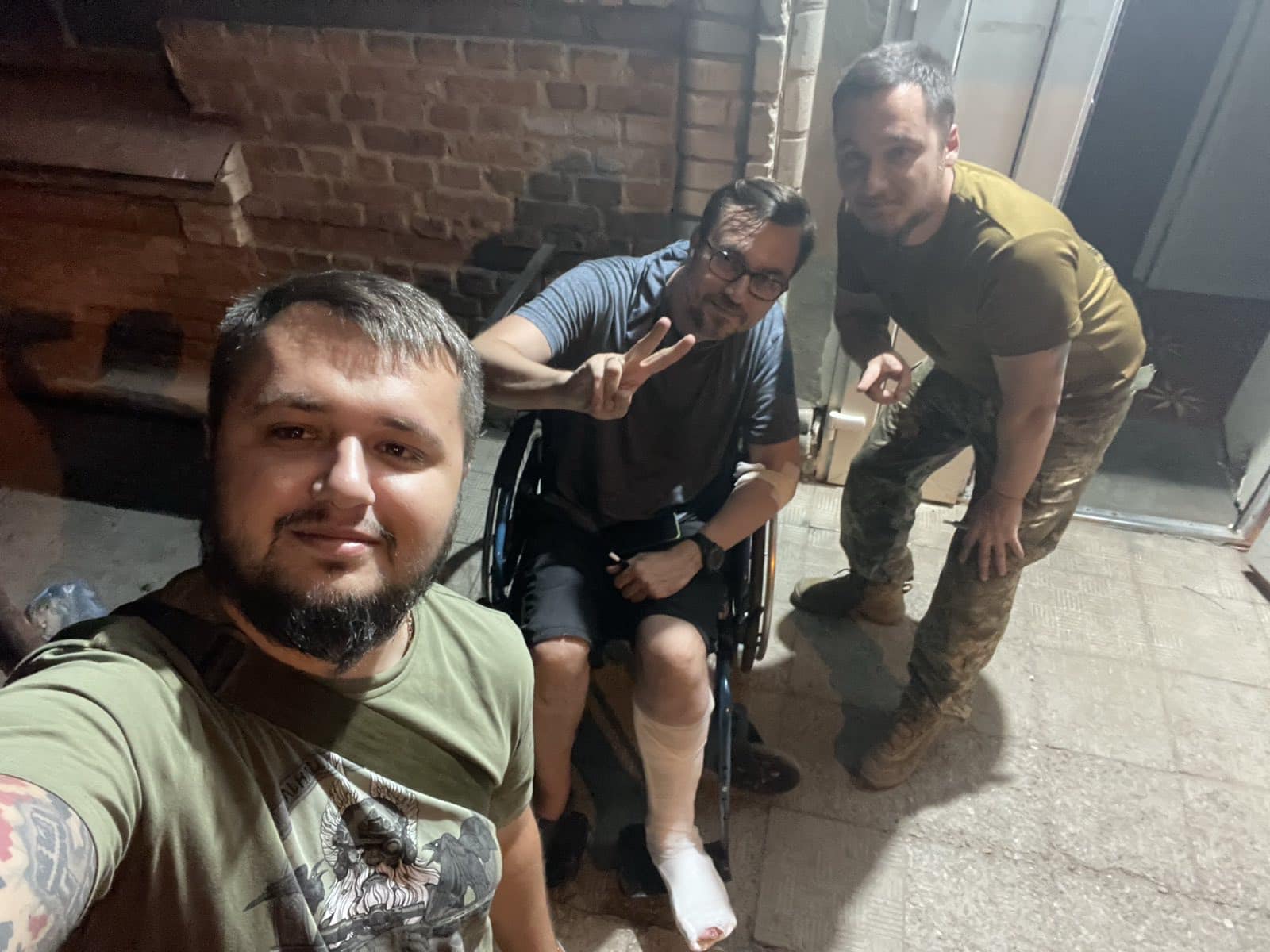 Ексміністр Омелян отримав поранення на фронті в Харківській області