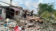 Обстрел частного сектора в Купянске: пенсионерка погибла под завалами (фото)