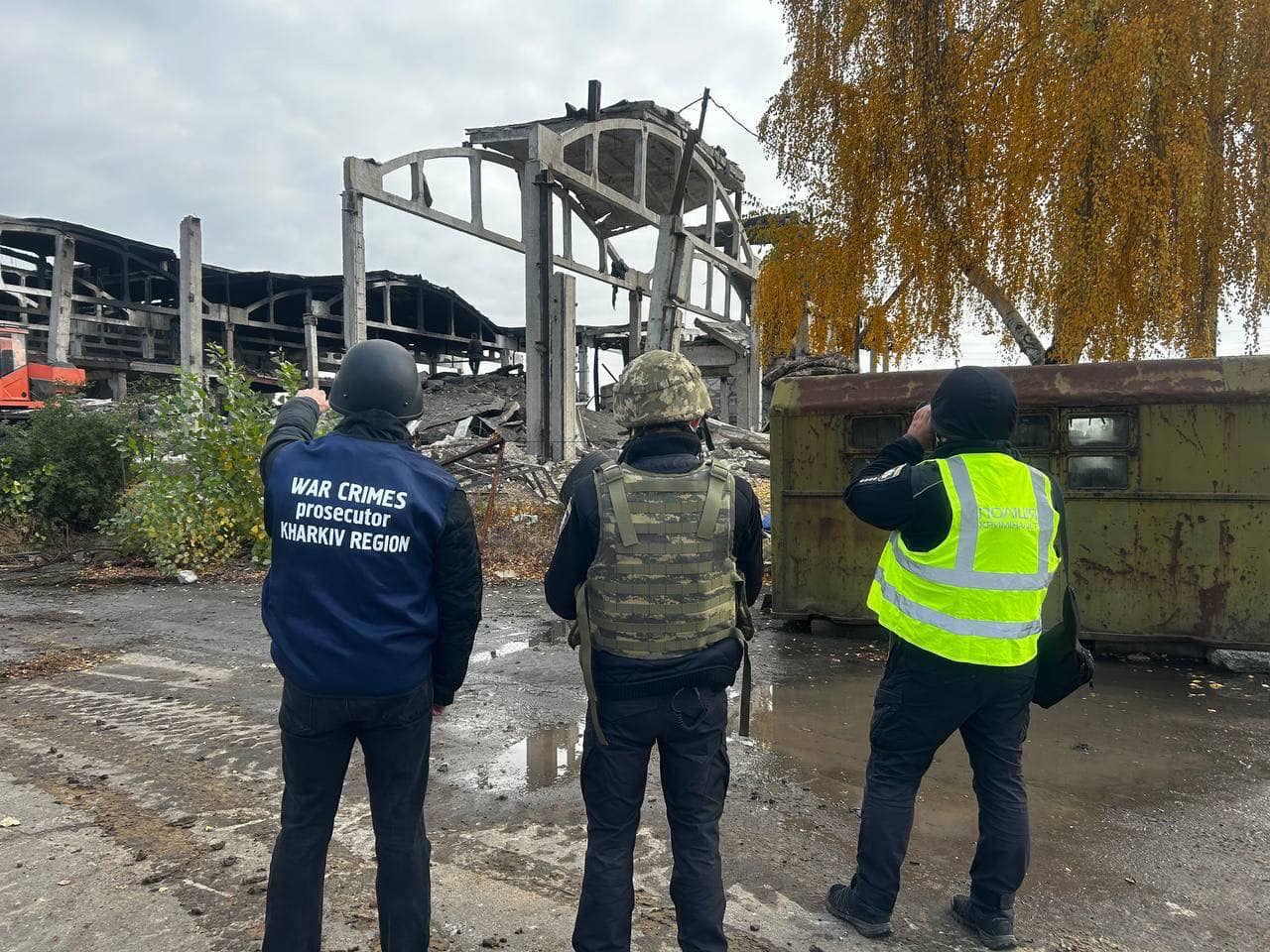 Тонны зерна уничтожил враг, ударив С-300 по ангару в Малиновке на Харьковщине