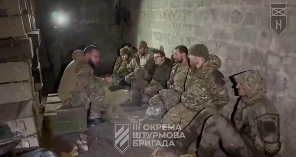 На Харьковщине зачистили село, куда прорвались оккупанты (видео)