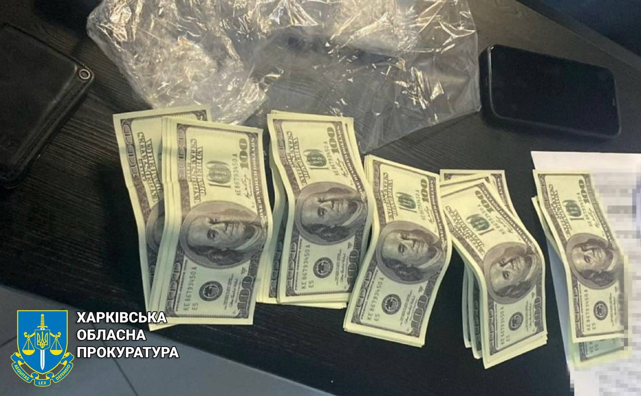 В Одесі впіймали правоохоронця з Харкова, що “допомагав” ухилянтам за $7500