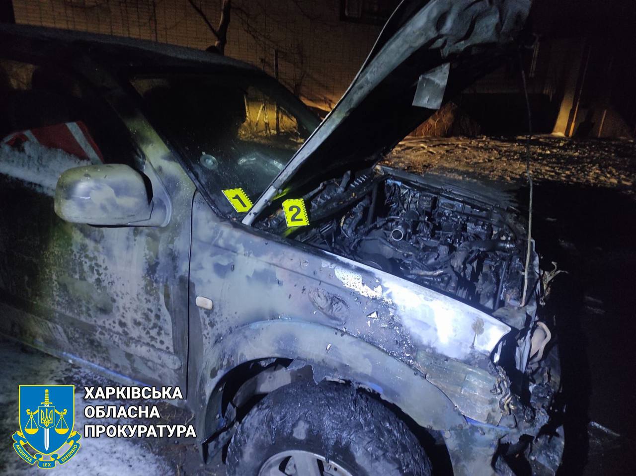 Залишали картку джокера: друзів підозрюють у підпалі військових авто в Харкові