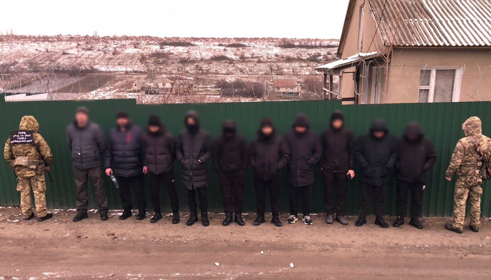 Незаконно перетнути кордон збиралися жителі Харківщини: як їх піймали (відео)