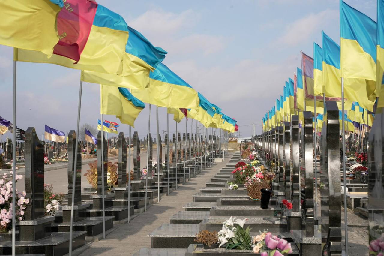 Духовний міжконфесійний центр хочуть створити на цвинтарі в Харкові