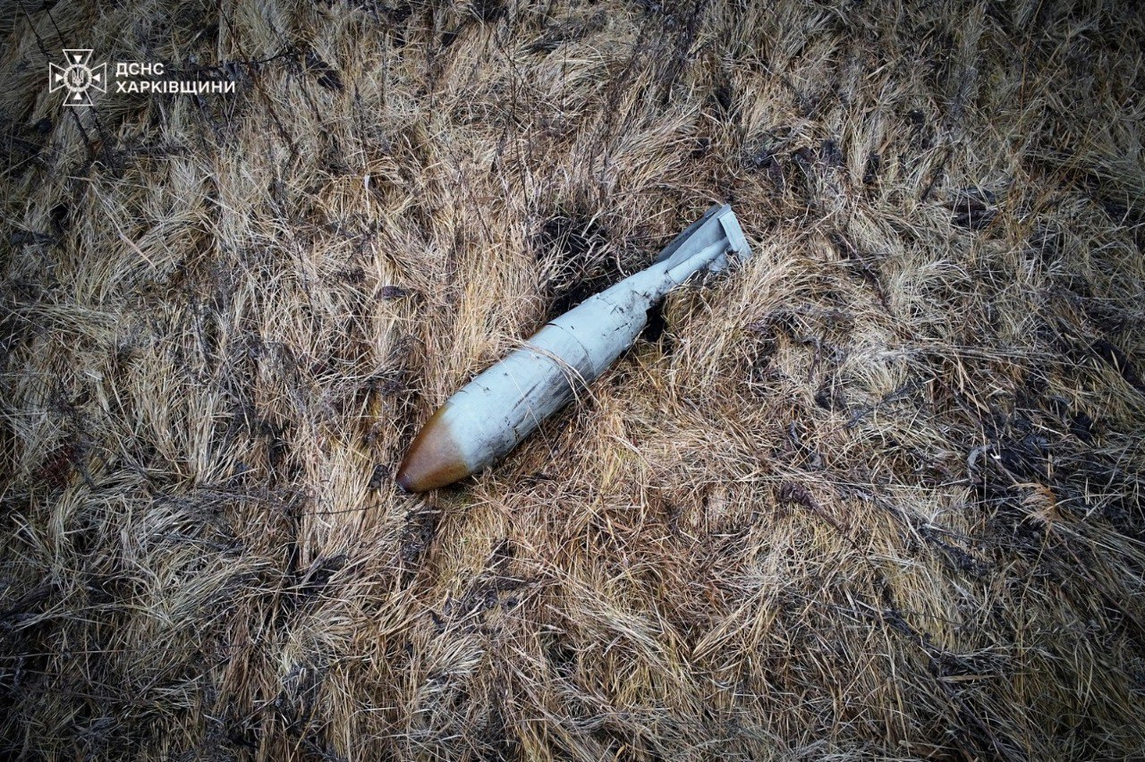 «Могла вибухнути в будь-який момент»: на Харківщині знищили ФАБ-500 (відео)