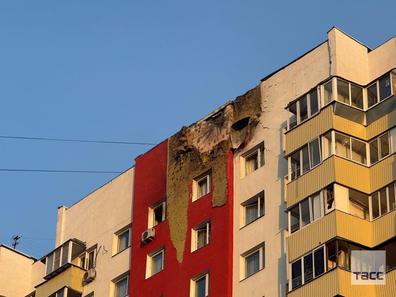 Нібито є загиблі: у РФ заявили про наймасовішу атаку БпЛА на Москву