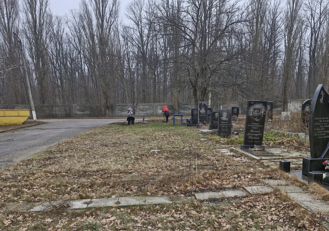 Купу порушень знайшли на цвинтарях під Харковом: просять поки не ховати людей