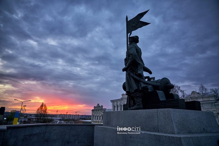 Новини Харкова – головне за 25 квітня: наліт БпЛА, вибухи
