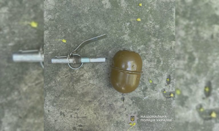 Торговал гранатами в двух районах Харькова – полиция задержала подозреваемого