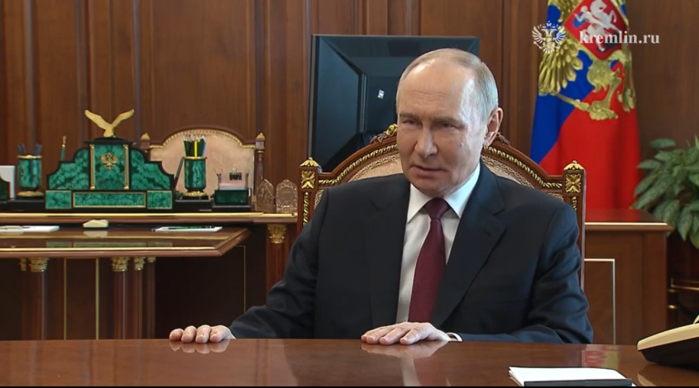Путин якобы объявил пасхальное перемирие: комментарий Зеленского