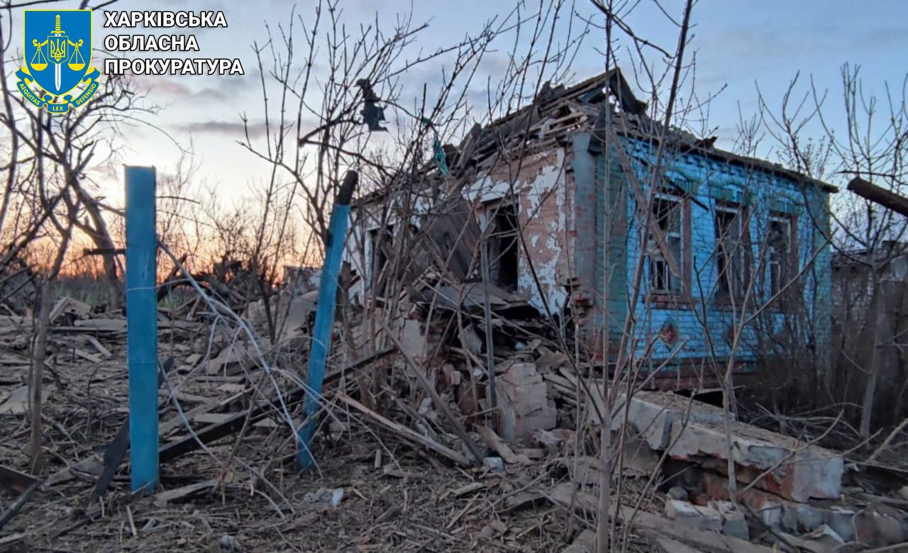 Літня жінка постраждала внаслідок удару КАБом по селу на Харківщині