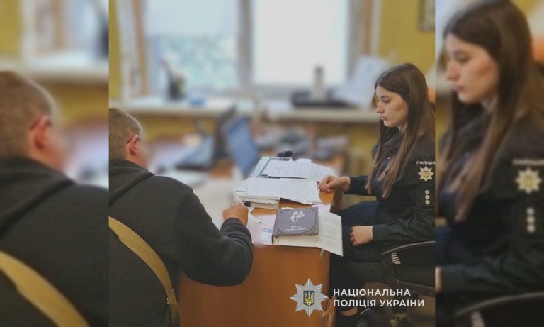 Працівник РТЦК, який вдарив вчителя в Харкові, отримав підозру – поліція