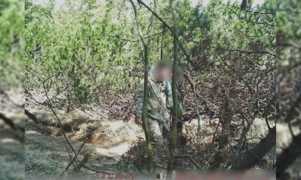 Притворялись туристами: жители Харьковщины наткнулись на фотоловушку в горах