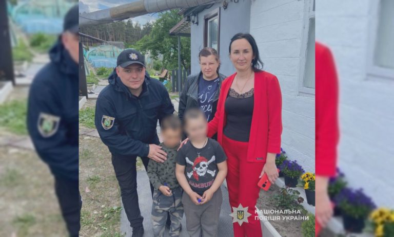 Прятались от родителей в коробках: на Харьковщине искали двух мальчиков