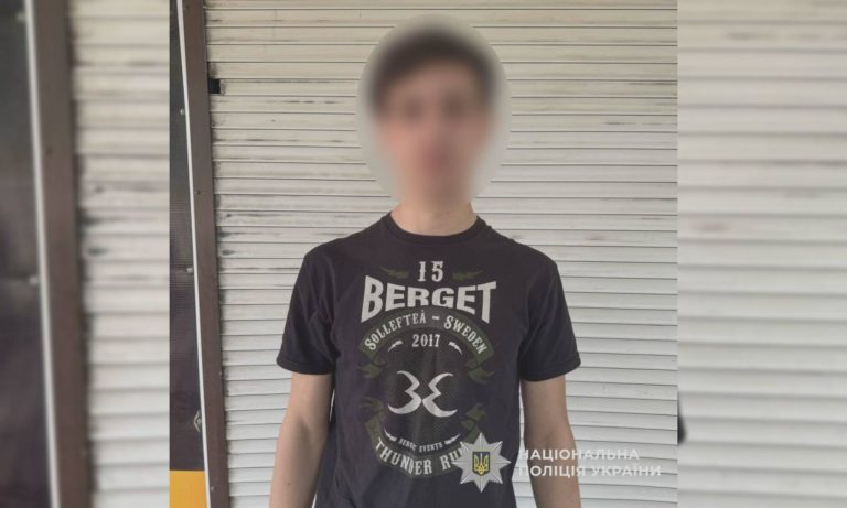 В электричке на Харьковщине избили мужчину, он умер в больнице – полиция