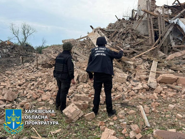Пятеро раненых – россияне били КАБами и FPV-дронами на Харьковщине