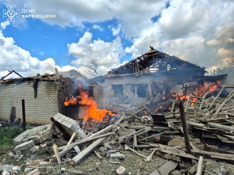 Погибший и 4 пострадавших – россияне ударили КАБами и РСЗО по Харьковщине