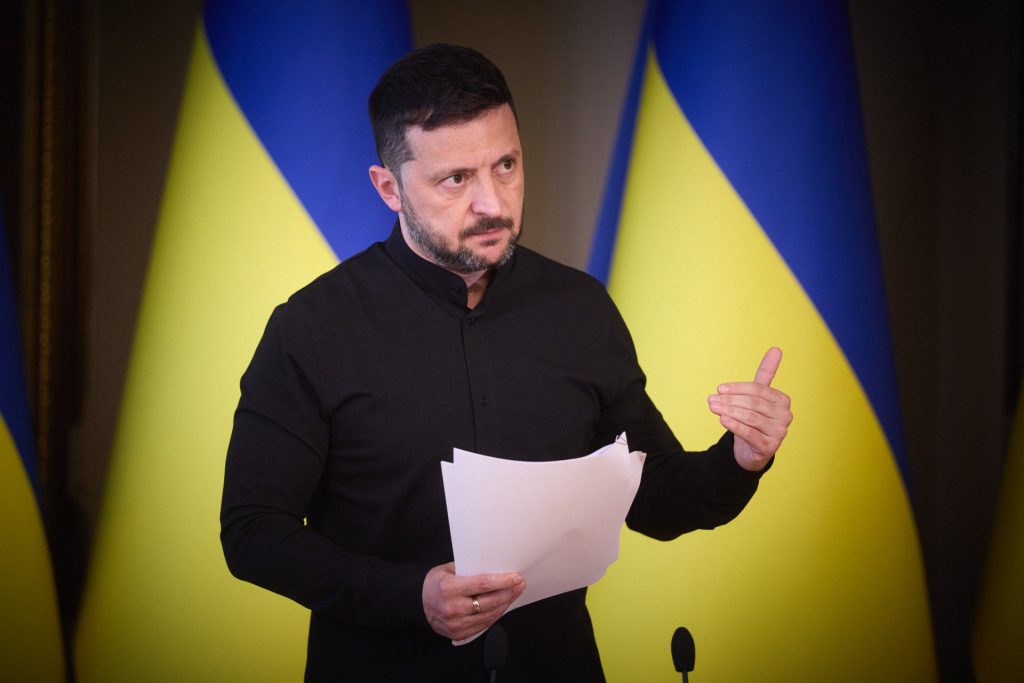 Російський БпЛА в Харкові влучив в енергооб’єкт – Зеленський (відео)