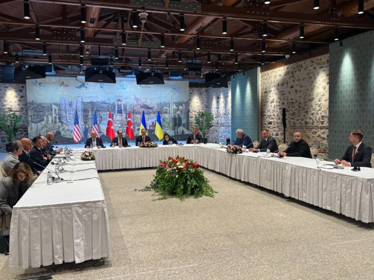 «Готовы воевать вечно»: журналист заявил, что РФ грозила захватить Харьковщину